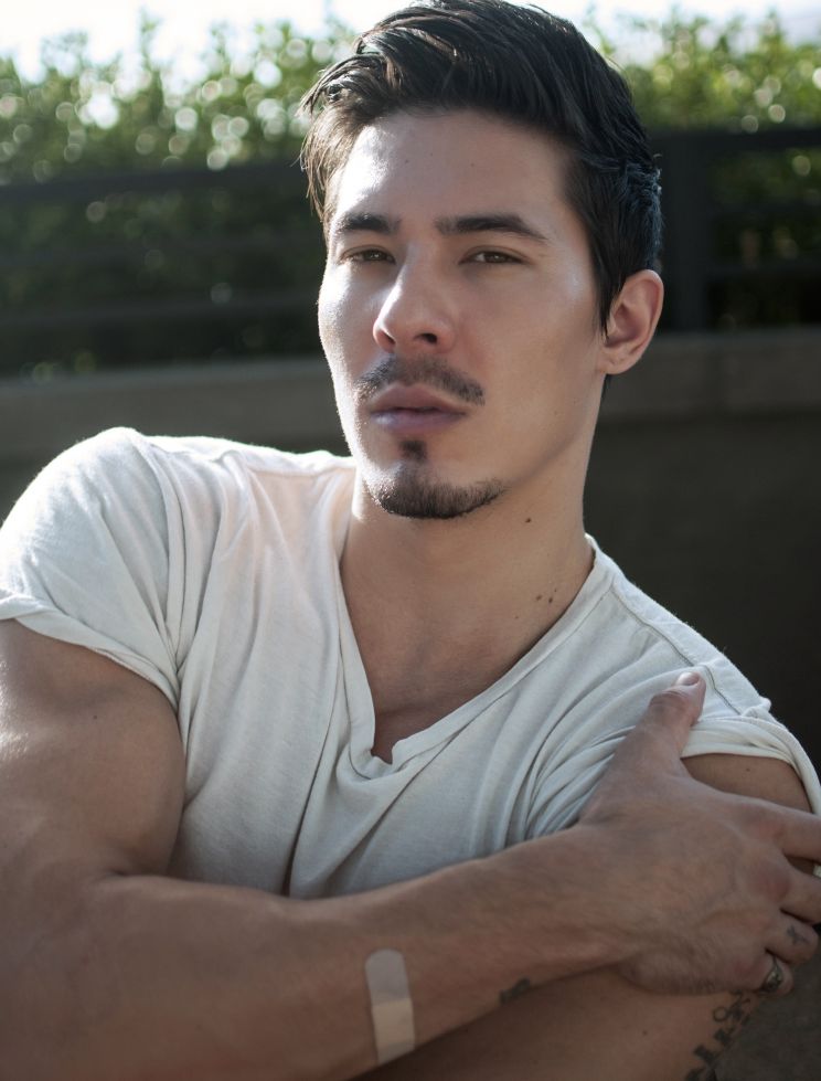 Lewis Tan