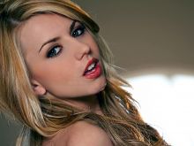 Lexi Belle