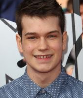 Liam James