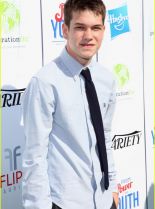 Liam James photo