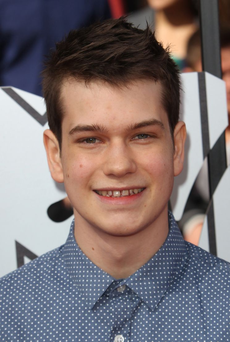 Liam James