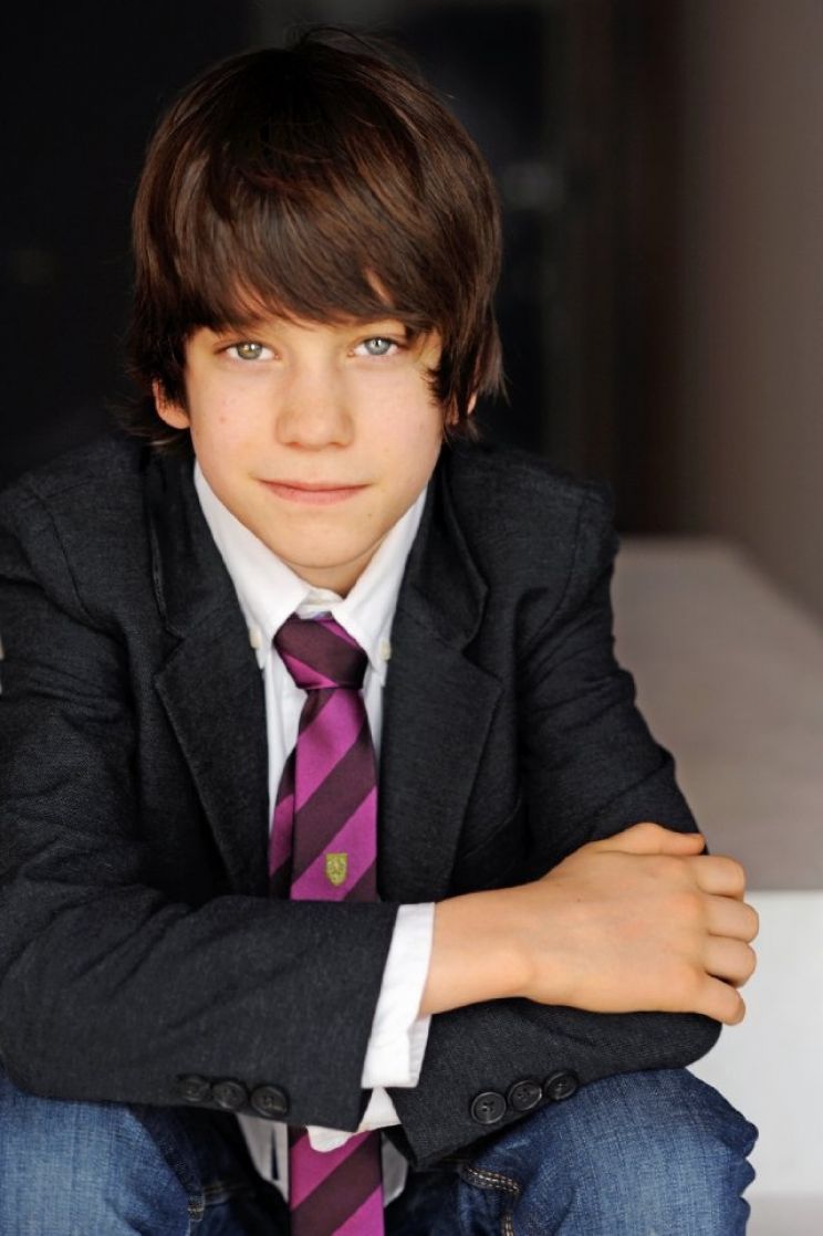 Liam James