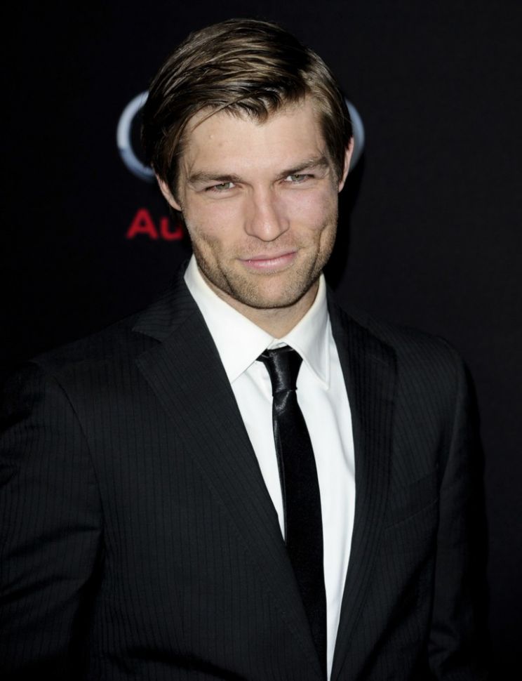 Liam McIntyre