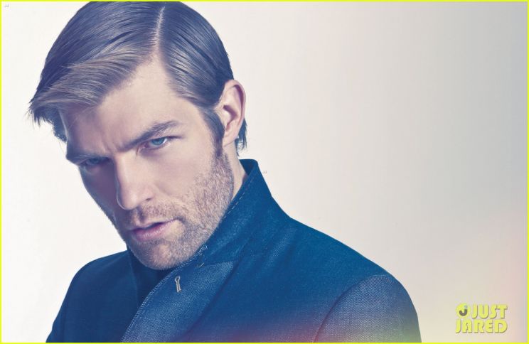 Liam McIntyre