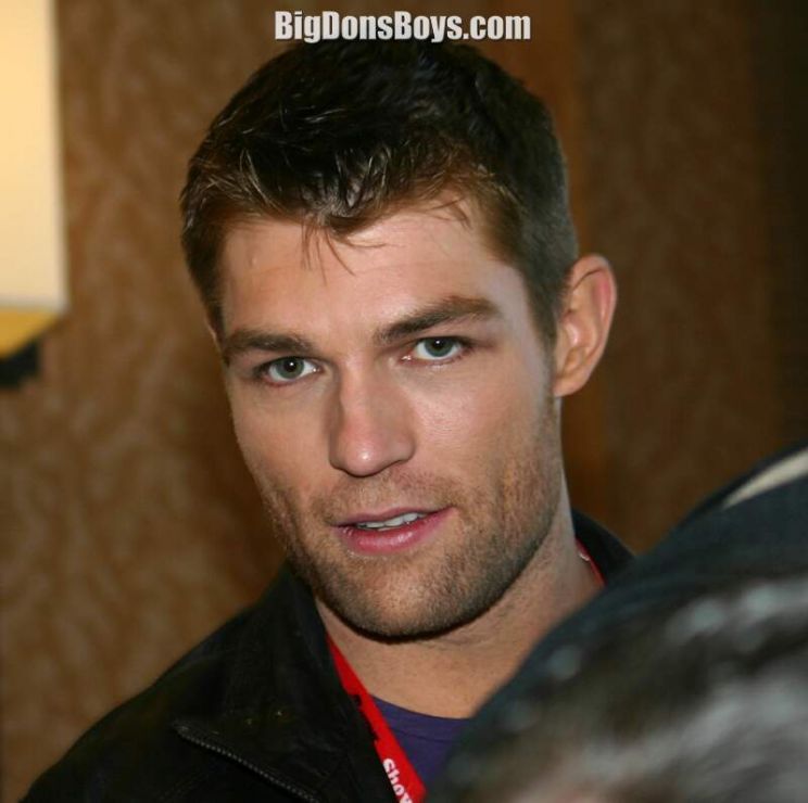 Liam McIntyre