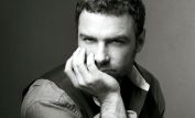 Liev Schreiber