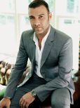 Liev Schreiber