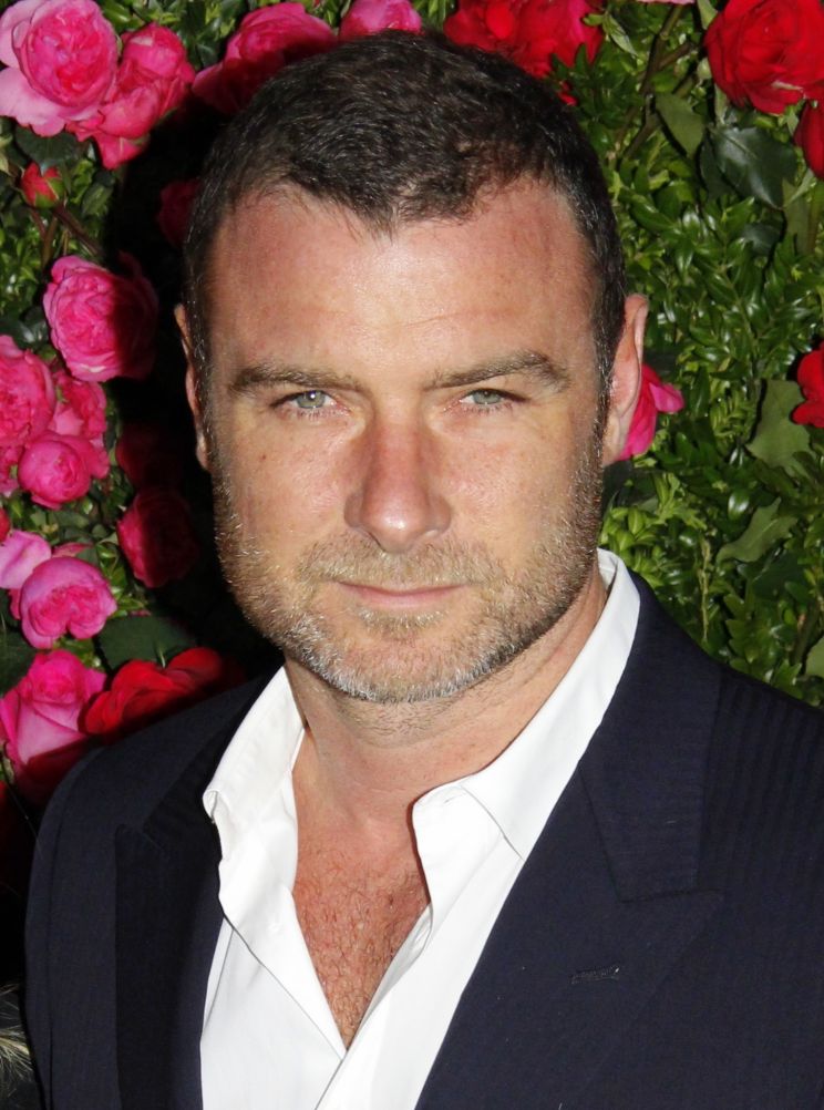 Liev Schreiber