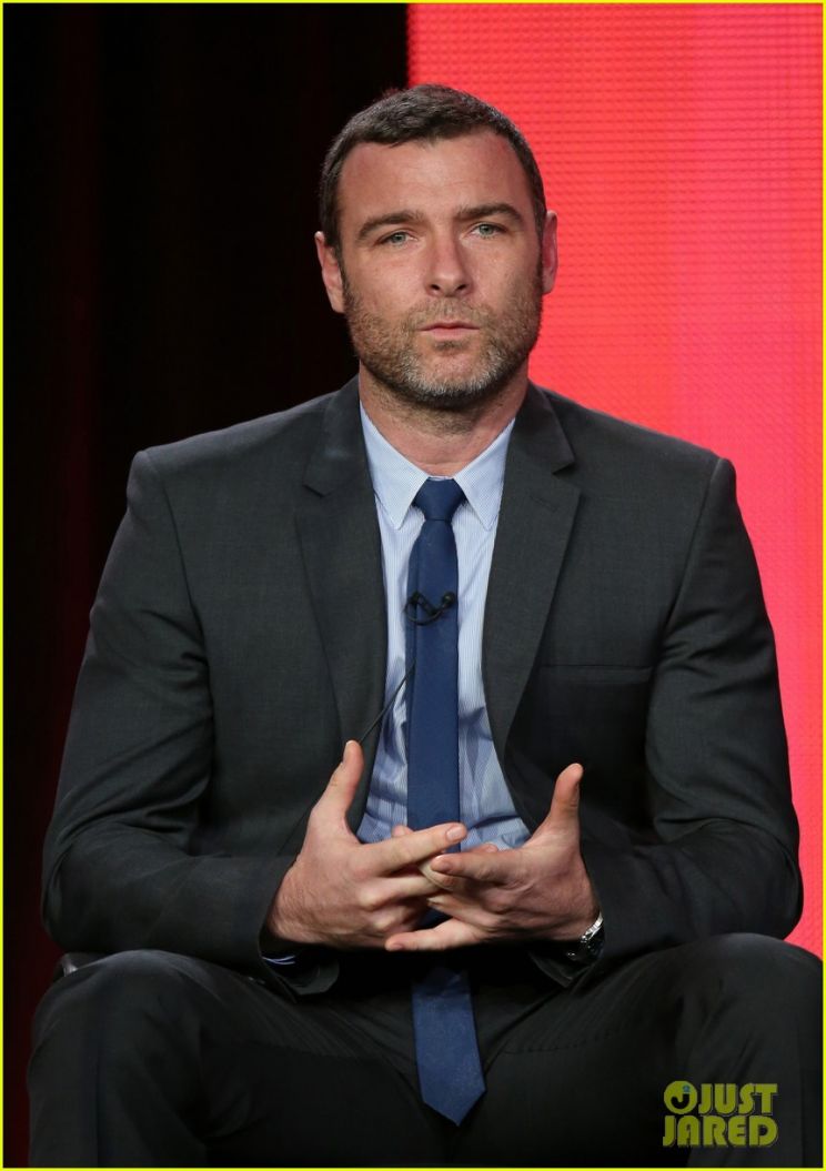 Liev Schreiber