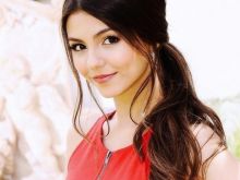 Lilan Bowden