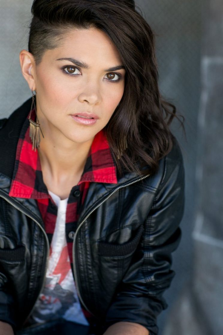 Pictures of Lilan Bowden