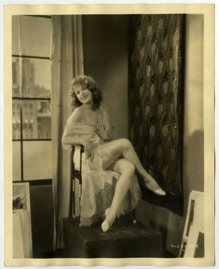 Lili Damita