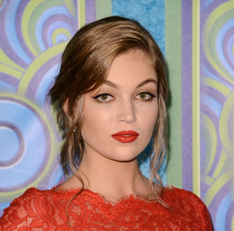 Lili Simmons