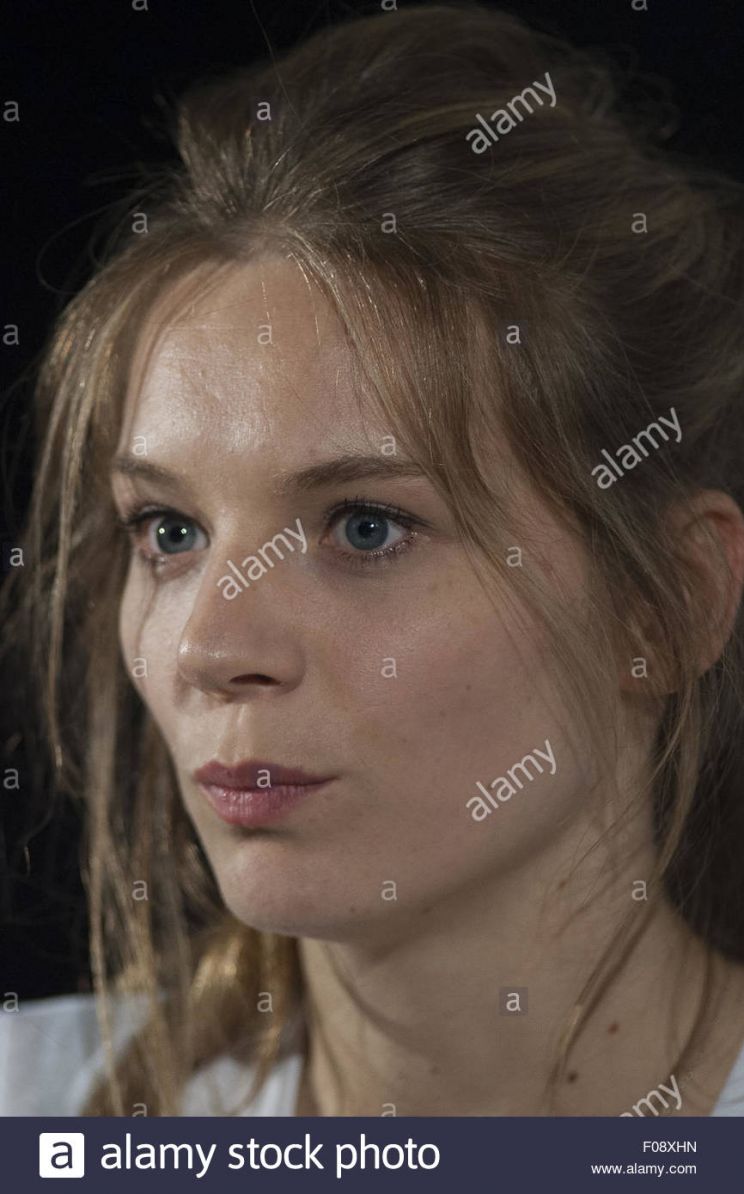Lilith Stangenberg