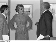 Lilli Palmer #784218 picture (Landscape Medium)