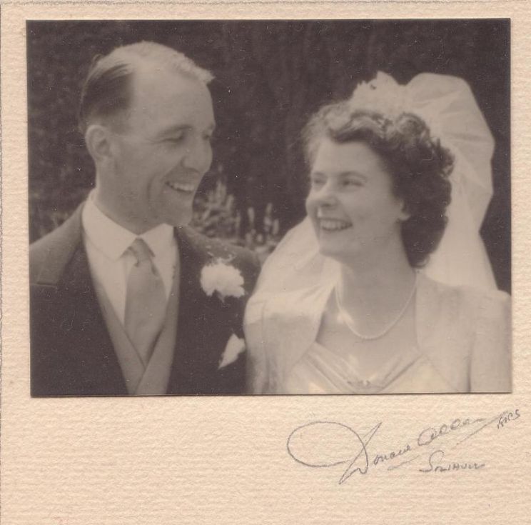 Lillian Hurst