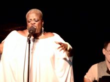 Lillias White