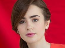 Lily Collins