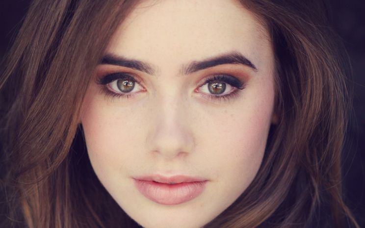 Lily Collins