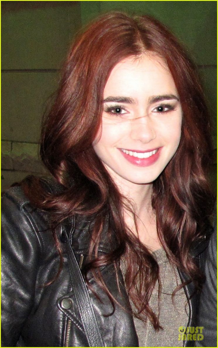 Lily Collins