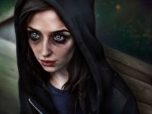 Lily Loveless photo