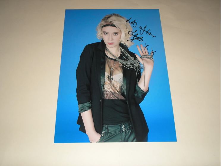 Lily Loveless