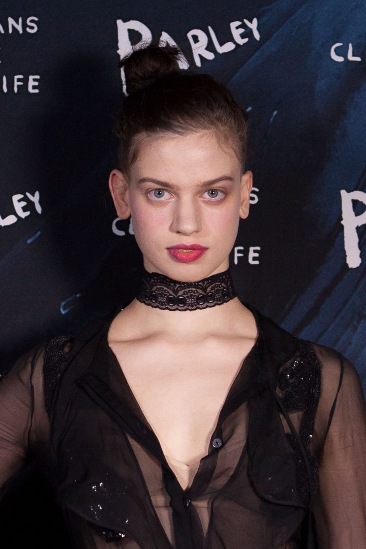 Lily McMenamy