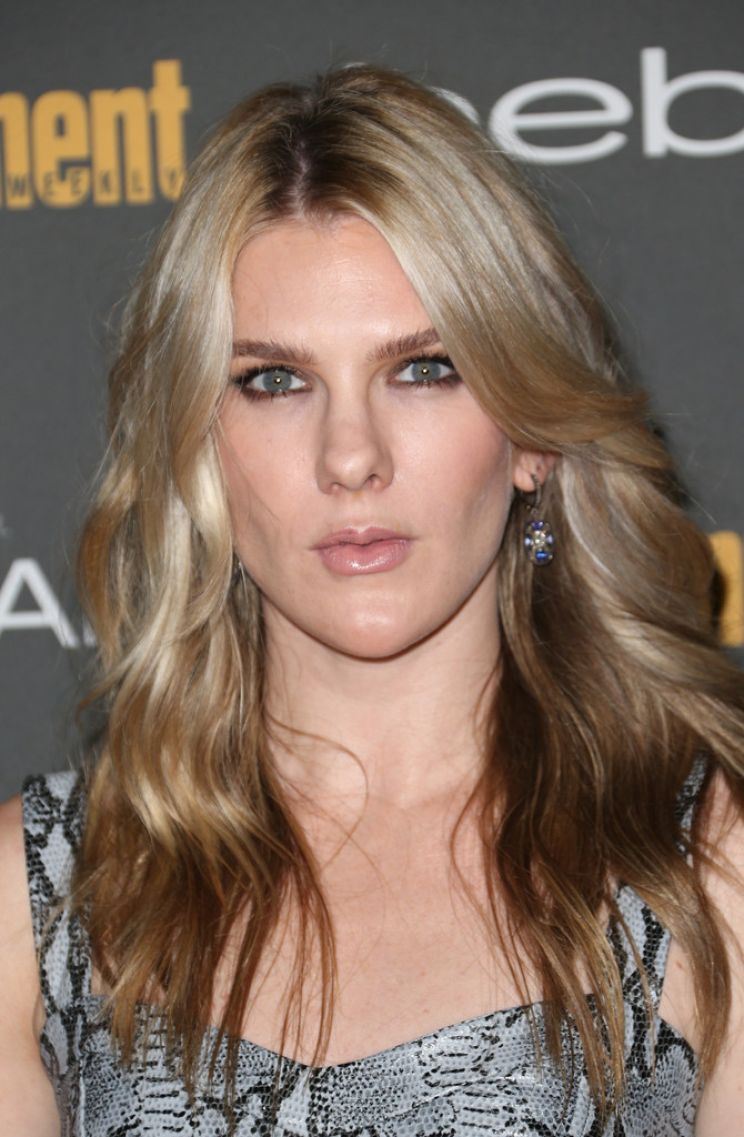 Lily Rabe