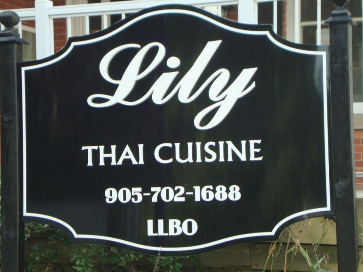 Lily Thai