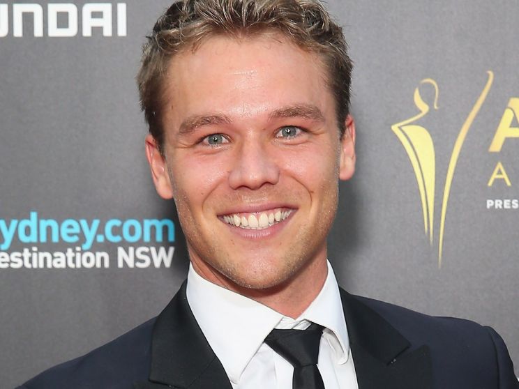 Lincoln Lewis