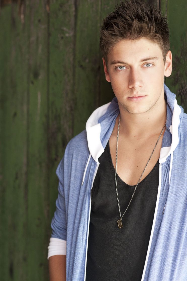 Lincoln Younes