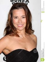 Linda Cardellini