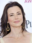 Linda Cardellini