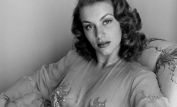 Linda Christian