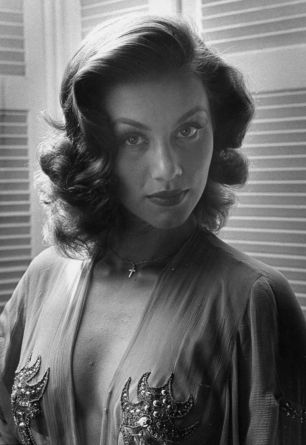 Linda Christian