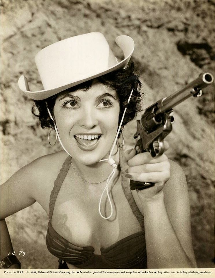 Linda Cristal