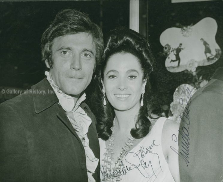 Linda Cristal