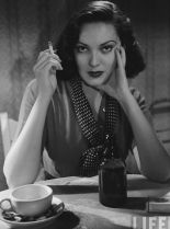 Linda Darnell photo
