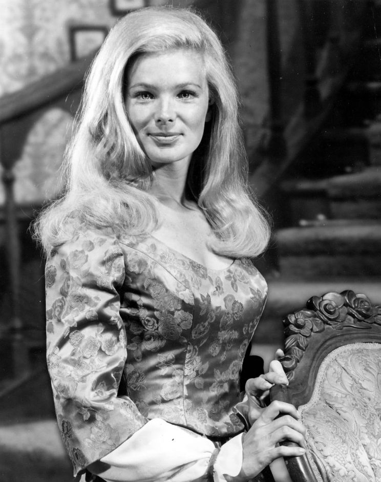 Linda Evans