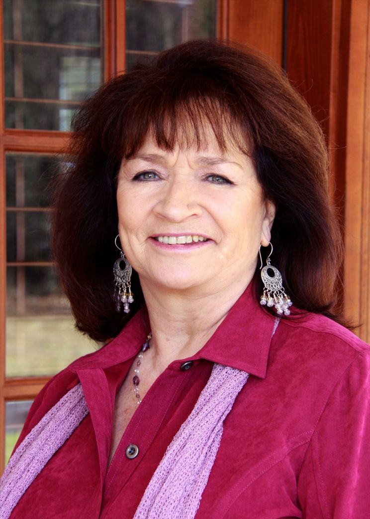 Linda Foster