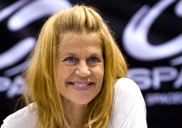 Linda Hamilton