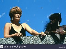 Linda Henry