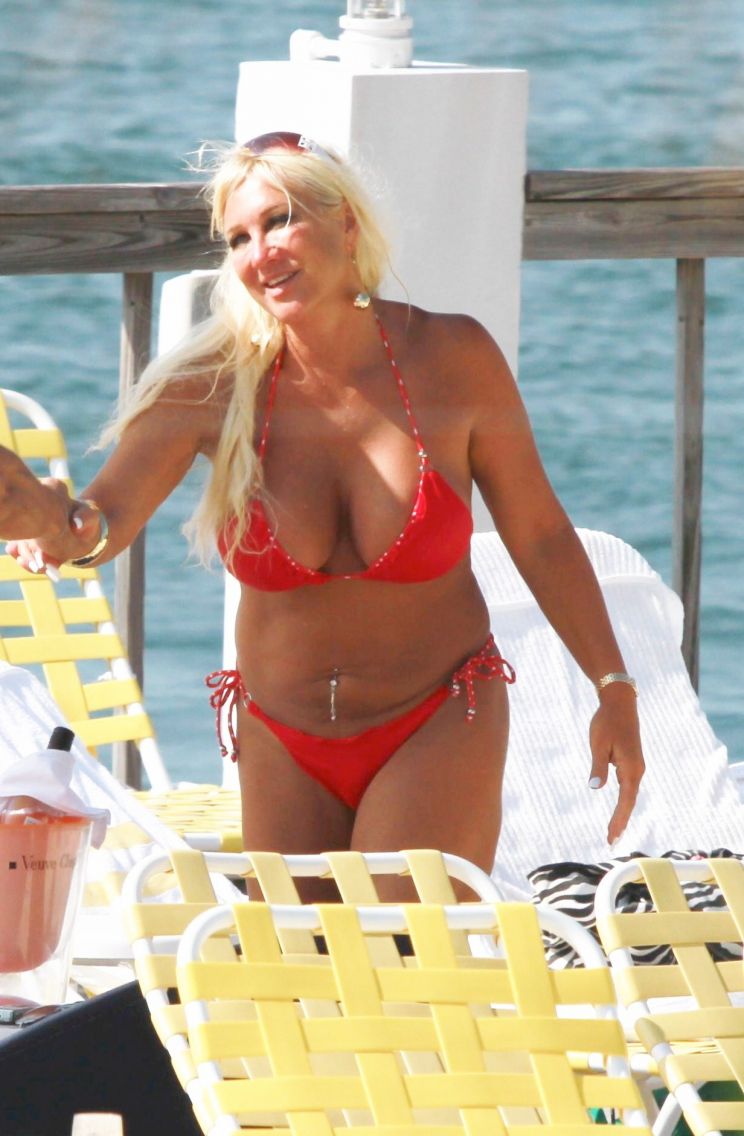 Linda Hogan