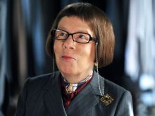 Linda Hunt