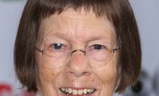 Linda Hunt