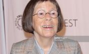 Linda Hunt