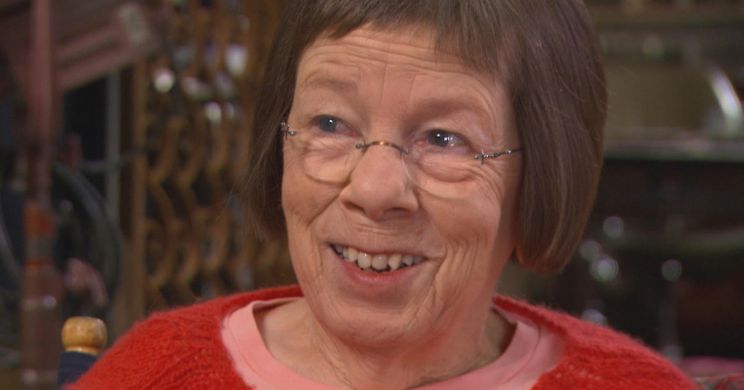 Linda Hunt