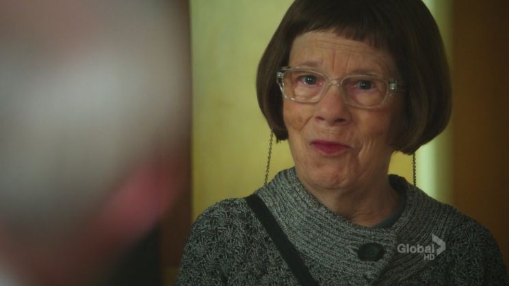 Linda Hunt