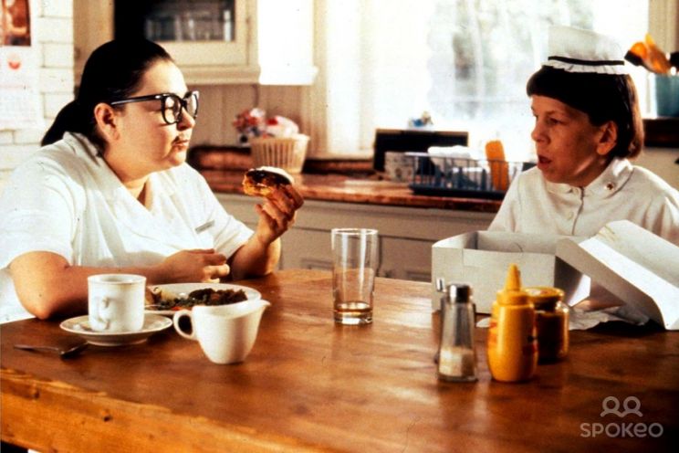 Linda Hunt