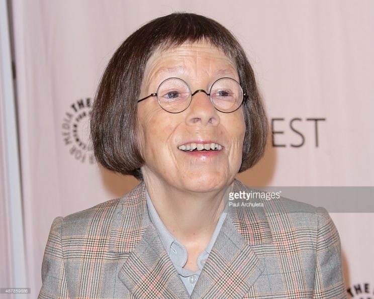 Linda Hunt